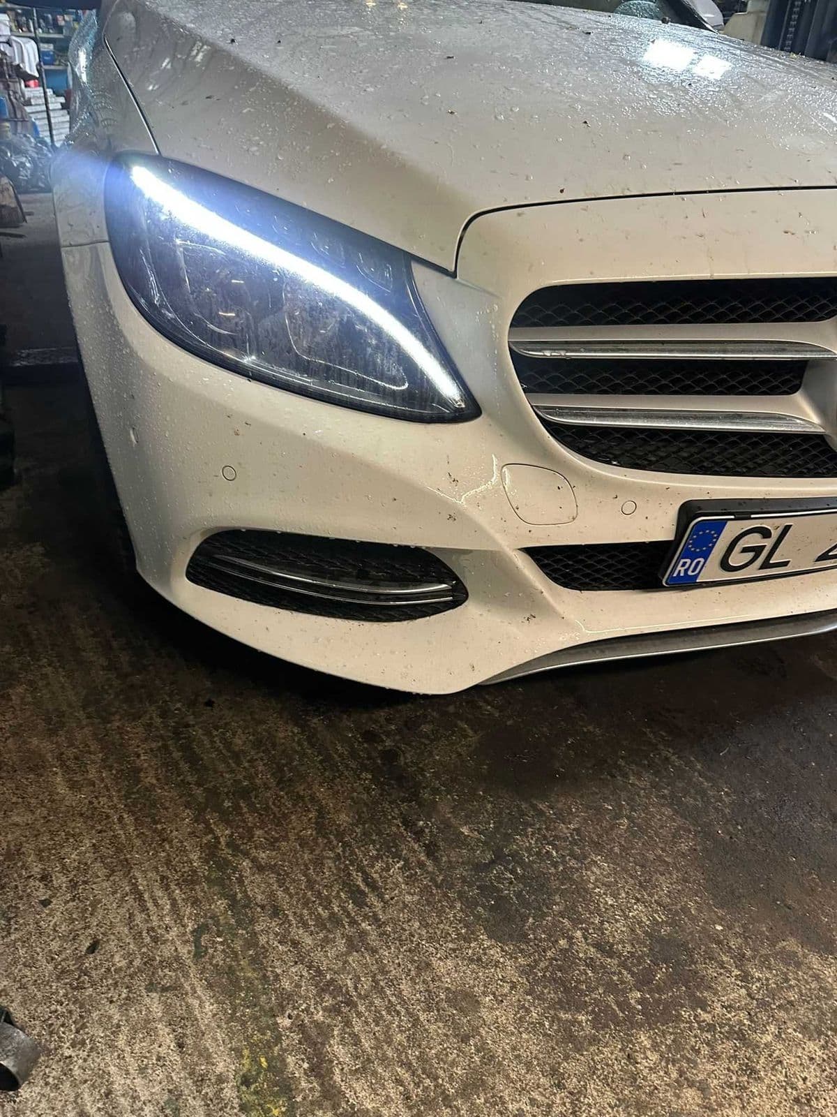 Mercedes-Benz Clasa C W205, cu cutie automată